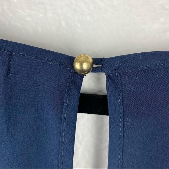 AMANDA UPRICHARD Navy Silk Cold Shoulder Blouse - Picture 4 of 5